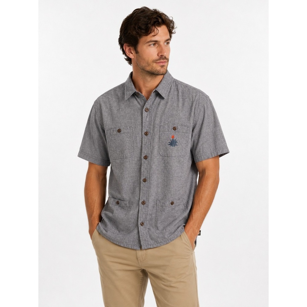 Howler Brothers Voyager Shirt Chambray Guayabera Medium Mens Blue Pockets